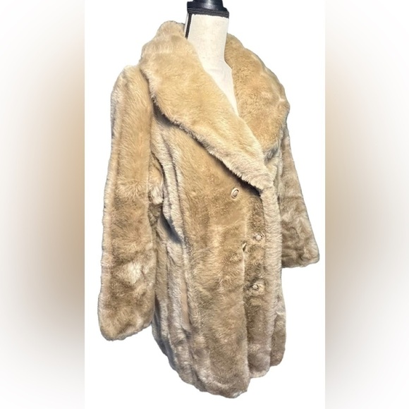 Royal Minke by Hillmoor Vintage faux fur Coat approximate size Medium EUC - Picture 2 of 16